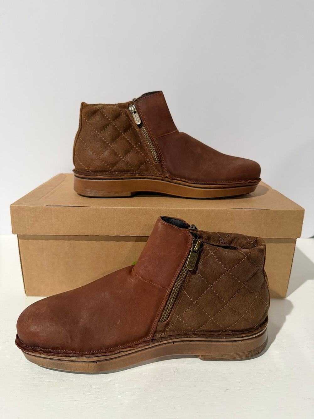Naot Sintra Leather Slide Slip Ankle Boots Brown Cognac Sz 36 5-5.5 NEW
